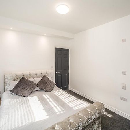 The Cosey Tucked-Away Cottage 2 Or 3 Bedroom Options هدرزفيلد المظهر الخارجي الصورة
